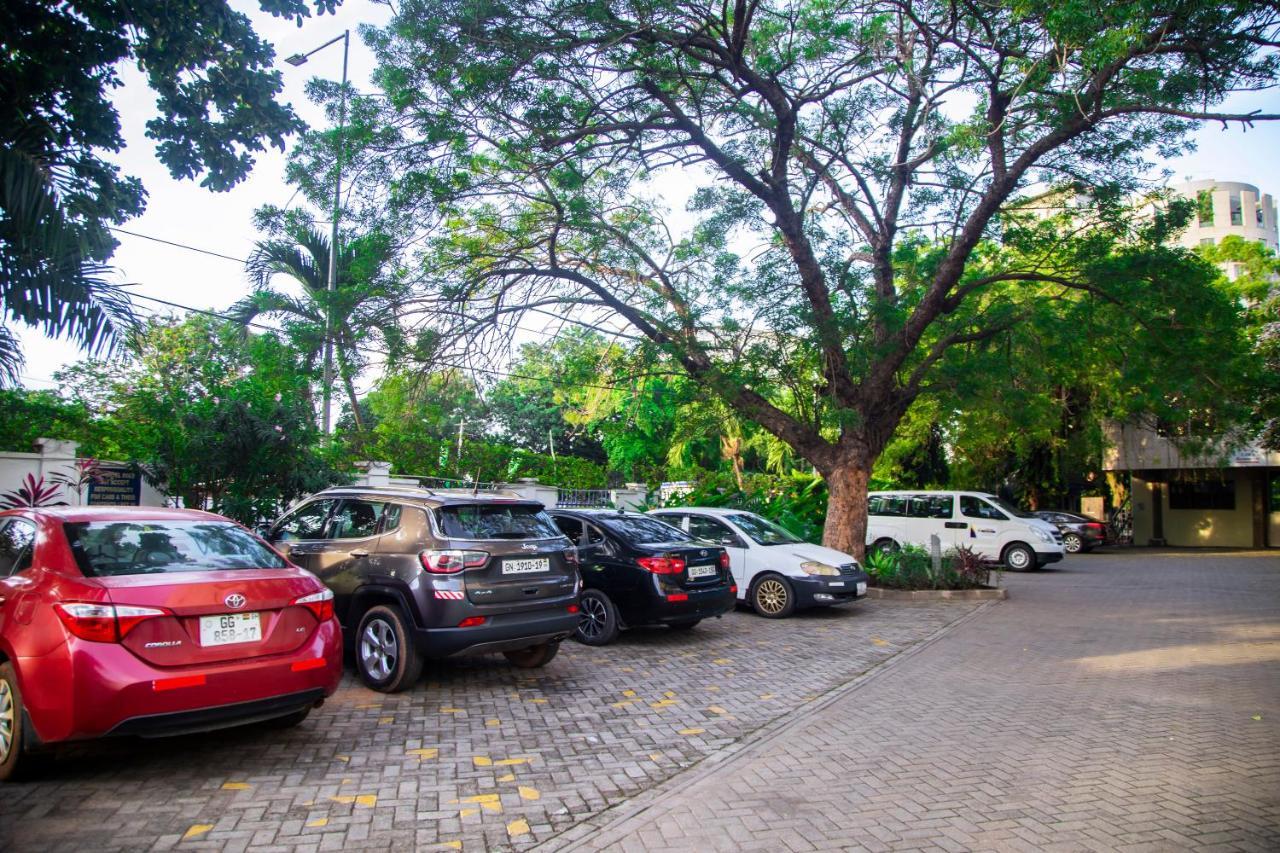 Airside Hotel Accra Bagian luar foto