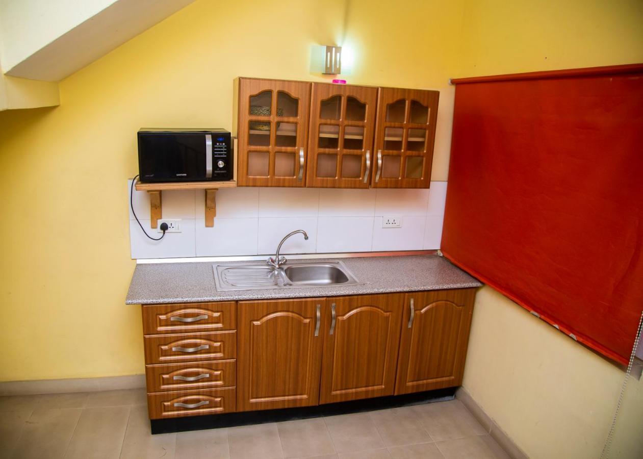 Airside Hotel Accra Bagian luar foto
