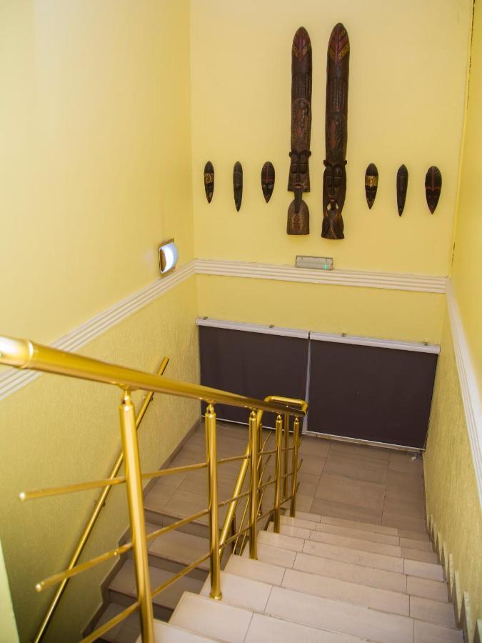 Airside Hotel Accra Bagian luar foto