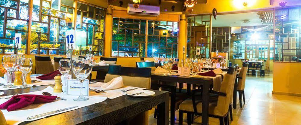 Airside Hotel Accra Bagian luar foto